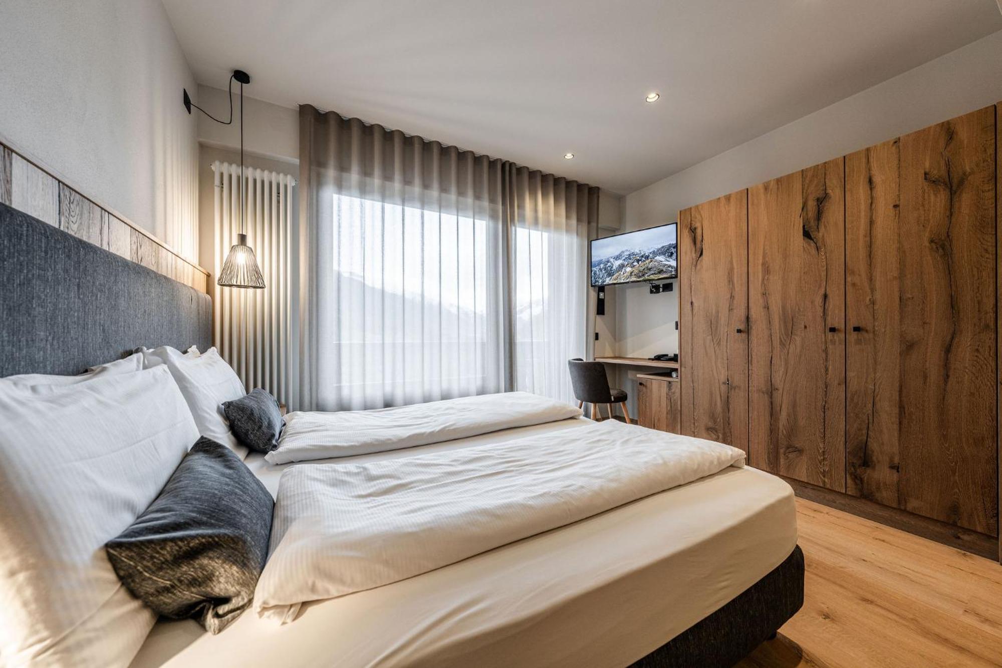 מצאנה Hotel Eccher 3 Stelle Superior מראה חיצוני תמונה